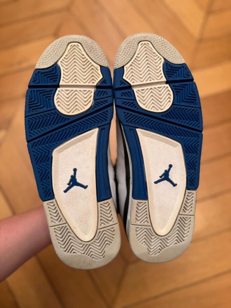 Air Jordan 4 Retro Motorsport 2017