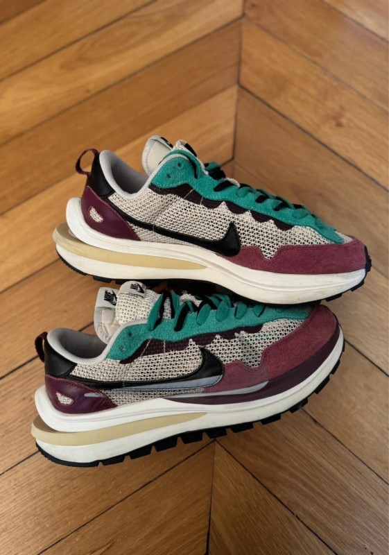 Nike Vaporwaffle Sacai Vilain Red 2