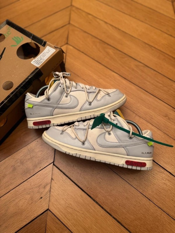 Nike Dunk Low Off White Lot 25