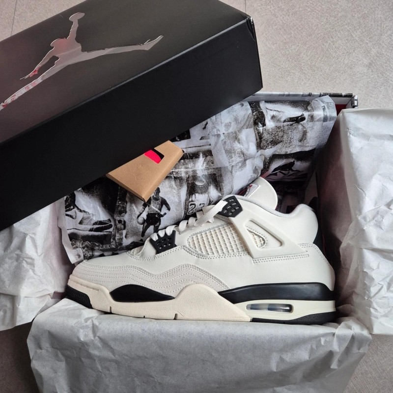 Jordan 4 "Flight Club" 2