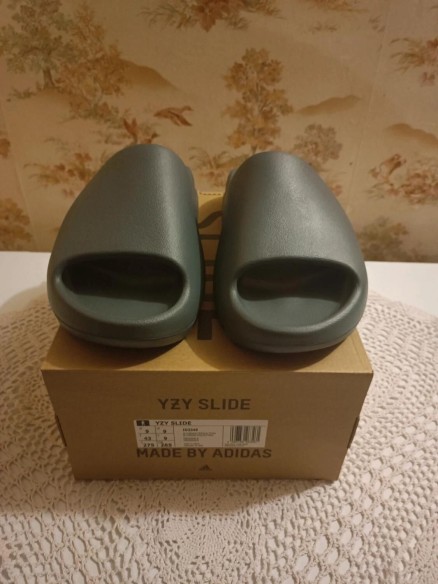 adidas Yeezy Slide Marine