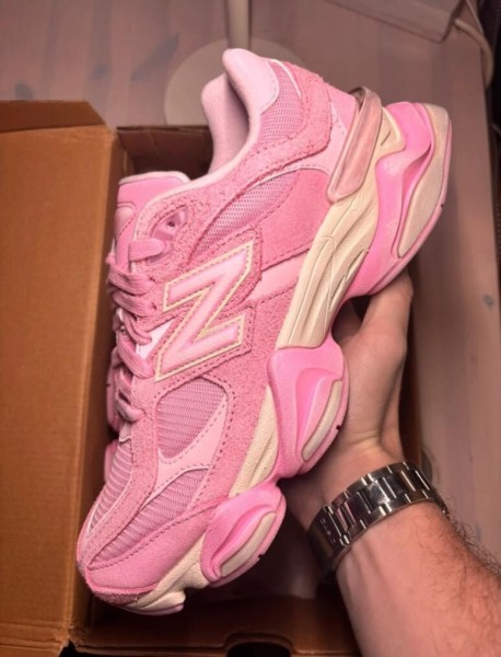 New balance 9060 rose overdye ASOS exclusive taille 39,5