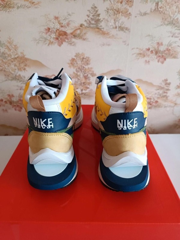 Nike x Sacai x Jean Paul Gaultier Vaporwaffle Sesame Blue 2