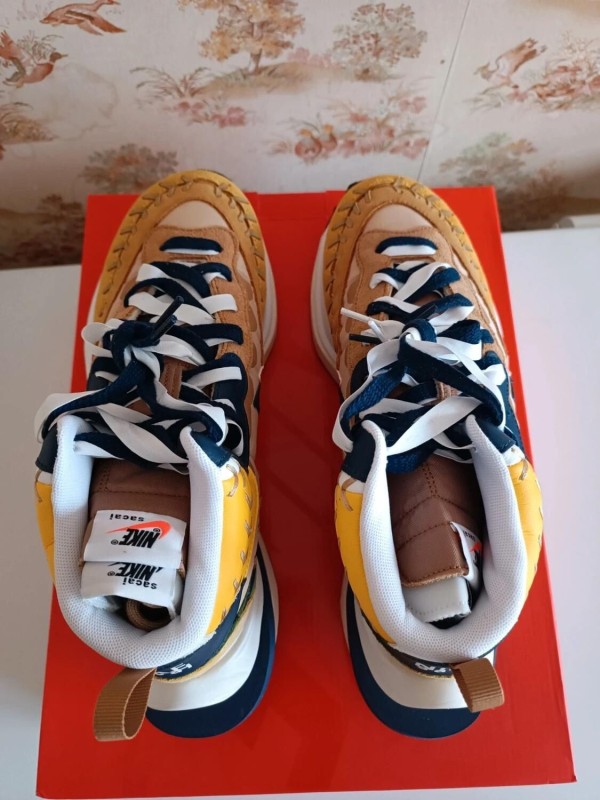 Nike x Sacai x Jean Paul Gaultier Vaporwaffle Sesame Blue 2