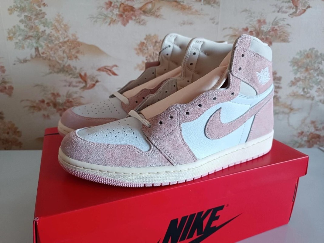 Air Jordan 1 High Washed Pink