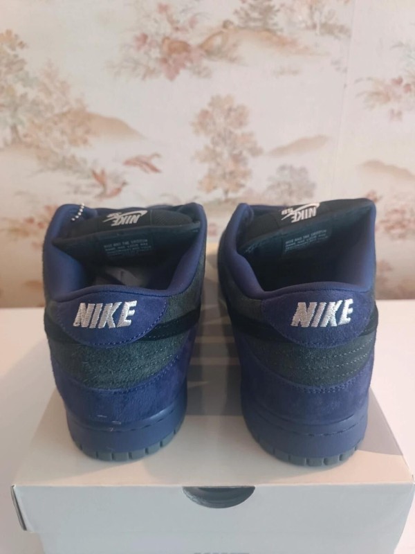 Nike SB Dunk Low Supreme 94 Ink 2