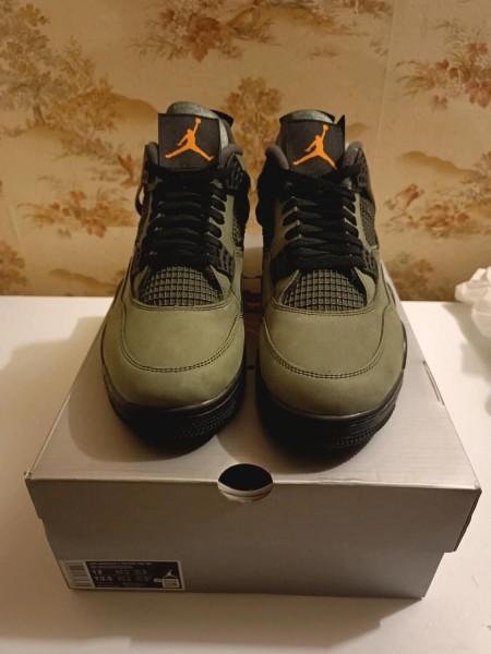 Jordan 4 Undefeated