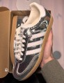 adidas samba og argenté cracked leather metallic taille 38