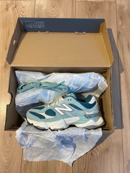 New Balance 9060 Green cream / new spruce salt marsh / turtledove