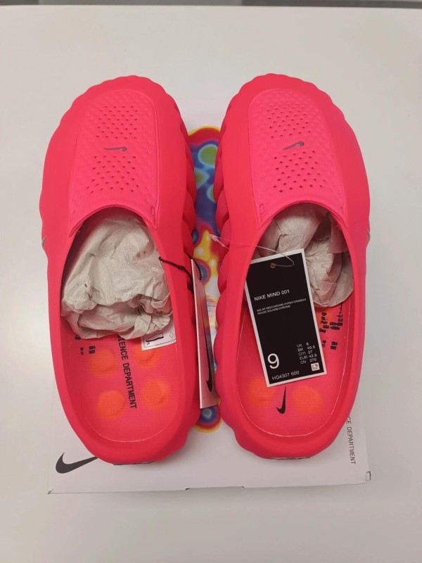 Nike Mind 001 Slide Solar Red 42,5 2
