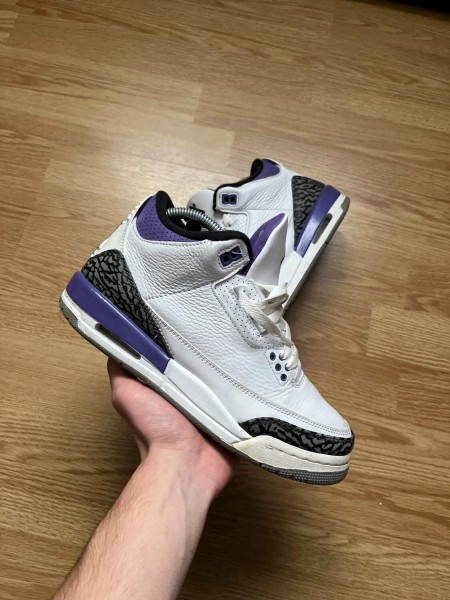 Jordan 3 iris foncé violette