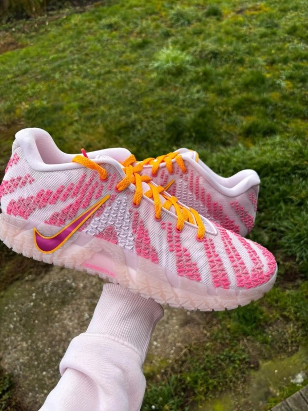 Nike Ja 3 Saint-Valentin Valentine's Day Jelly Bean Pink Foam - Taille 39 - Neuf