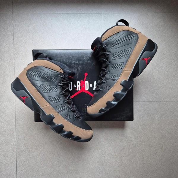 Jordan 9 OG "Olive"