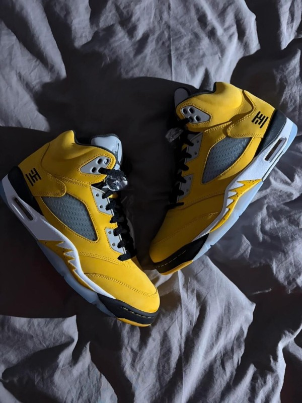 Nike Air Jordan 5 Tokyo