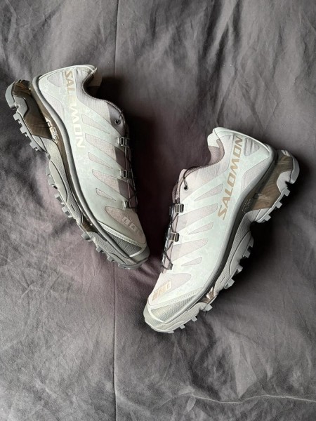 Salomon XT4 Black and Grey