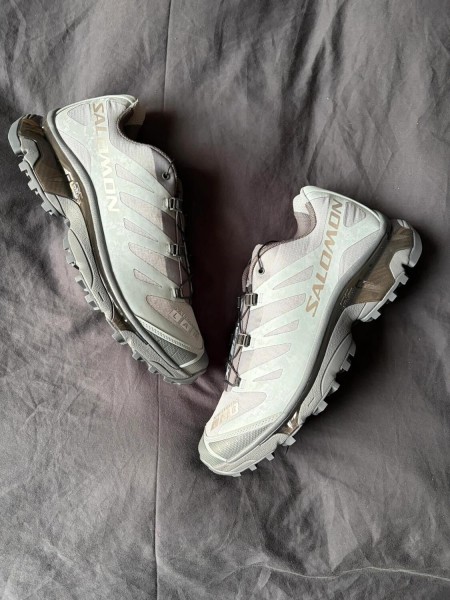 Salomon XT4 Black and Grey