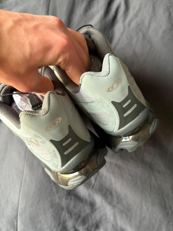 Salomon XT4 Black and Grey 2