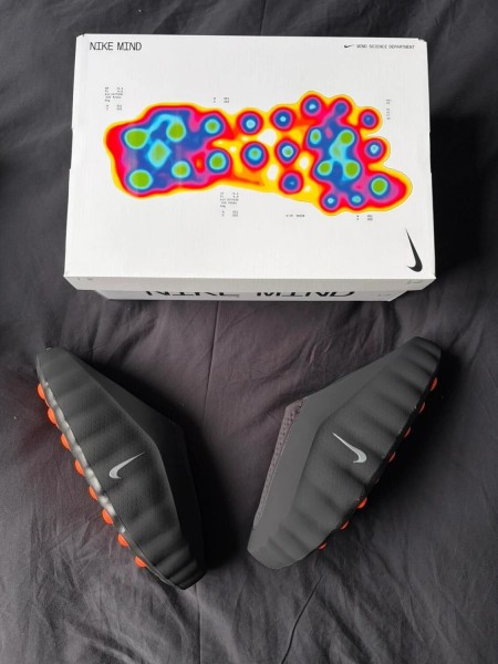 Nike Mind 001 Black Crimson