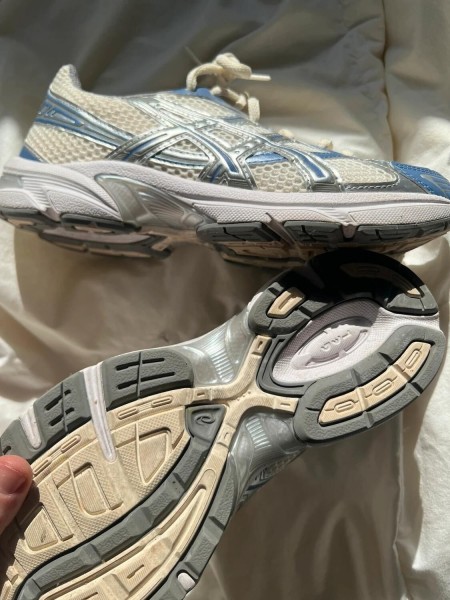 Ascis gel 1130 white shark skin