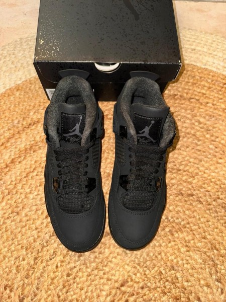 Jordan 4 Black Cat - Taille 40