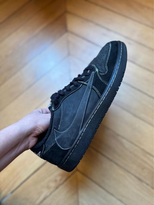 Air Jordan 1 Low Travis Scott Black Phantom 2