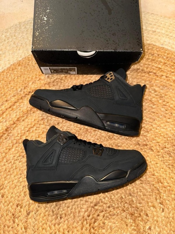 Jordan 4 Black Cat - Taille 40 2