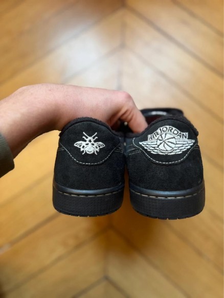 Air Jordan 1 Low Travis Scott Black Phantom