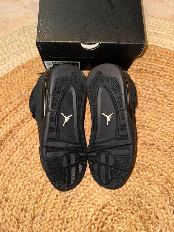 Jordan 4 Black Cat - Taille 40 2