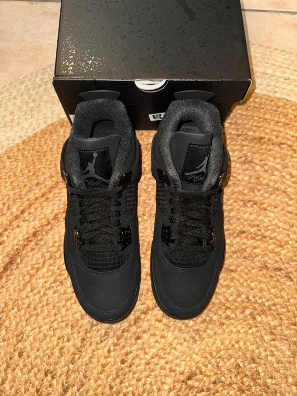 Jordan 4 Black Cat - Taille 41 2