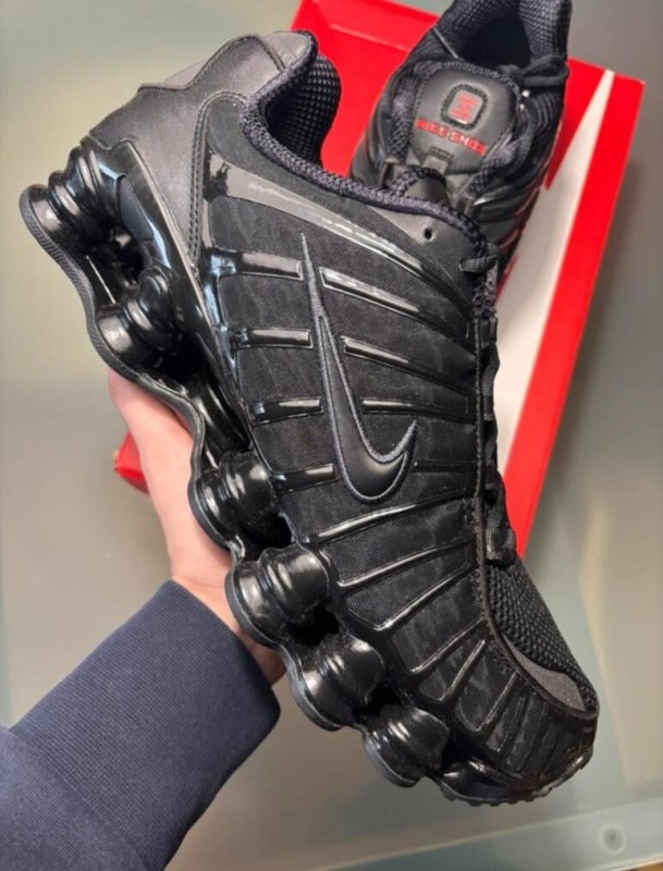 Nike shox tl black taille 44,5