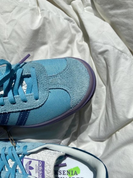 Adidas gazelle x schnaider t43