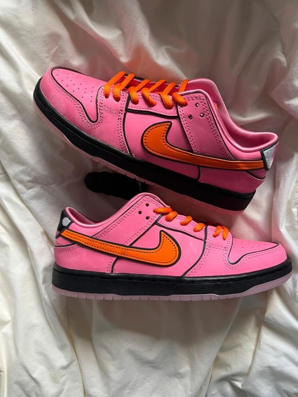 Nike dunk low super nana