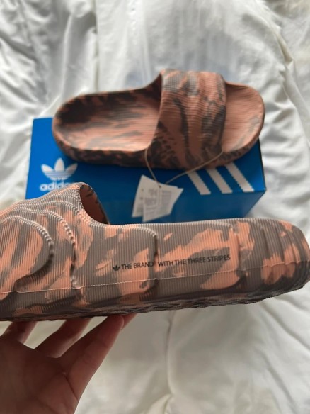 Claquette adilette adidas t38