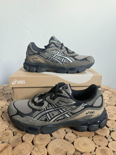 Asics gel NYC Pepper Black