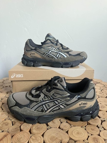 Asics gel NYC Pepper Black