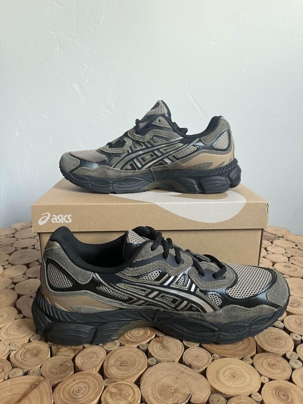 Asics gel NYC Pepper Black 2