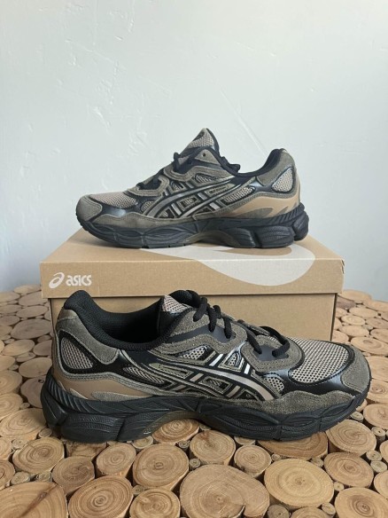 Asics gel NYC Pepper Black
