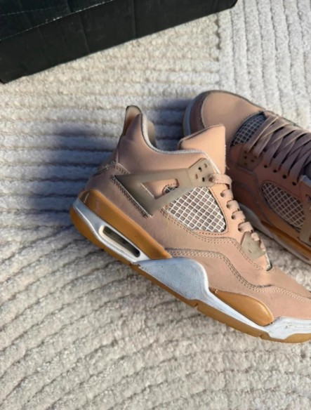 Jordan 4 Shimmer Rose Beige - 39