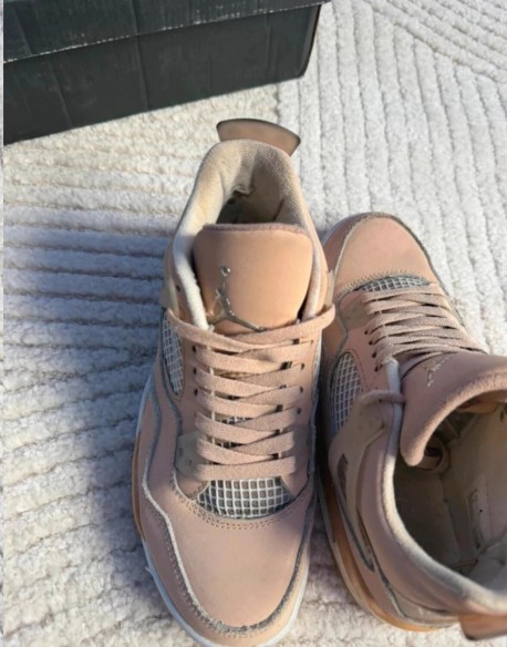 Jordan 4 Shimmer Rose Beige - 39