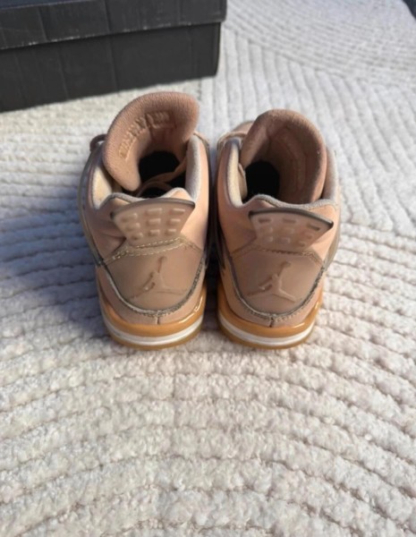 Jordan 4 Shimmer Rose Beige - 39