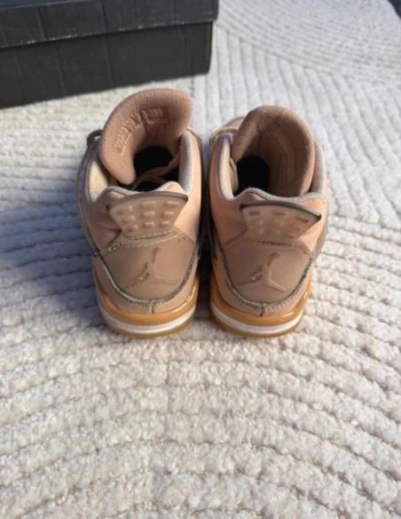 Jordan 4 Shimmer Rose Beige - 39