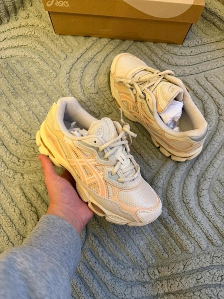 Asics Gel NYC oatmeal bisque beige cream - 39