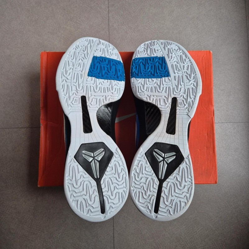 Kobe 5 "Miles Davis" 2