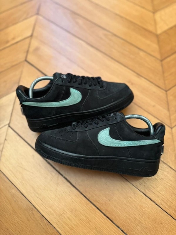 Nike Air Force 1 Low Tiffany & Co 1837