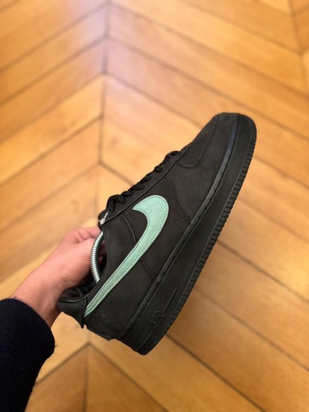 Nike Air Force 1 Low Tiffany & Co 1837