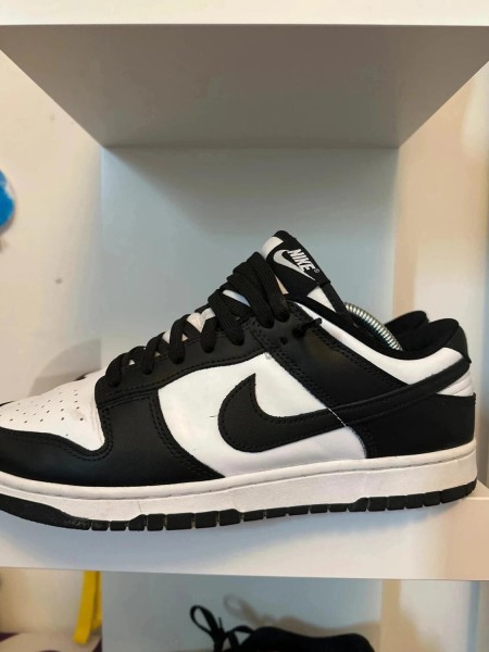Nike Dunk Low Panda