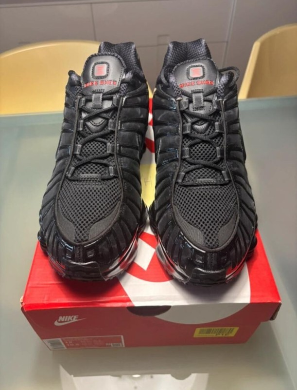 Nike shox tl black taille 44 2