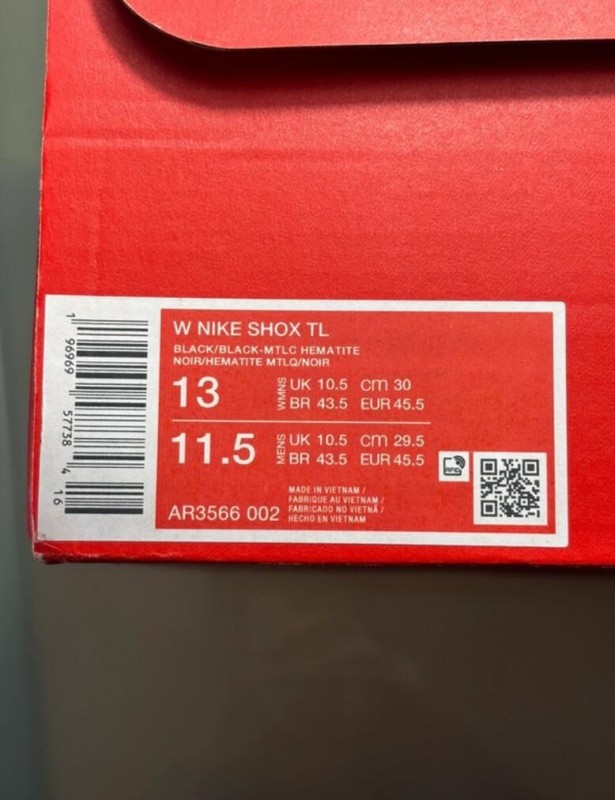 Nike Shox tl black taille 45,5 2