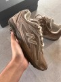 New Balance 204l mushroom brown arid stone cream white