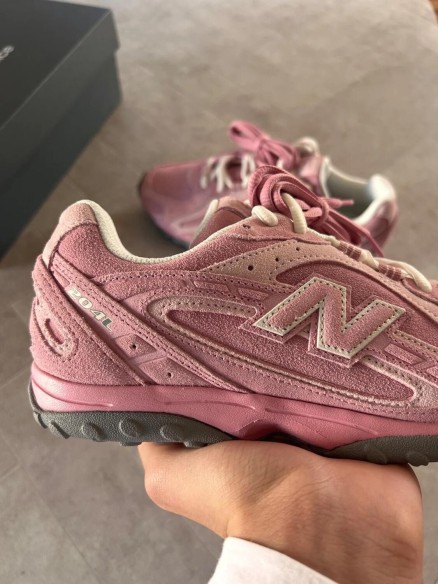 New Balance NAKED 204l pink overdye white